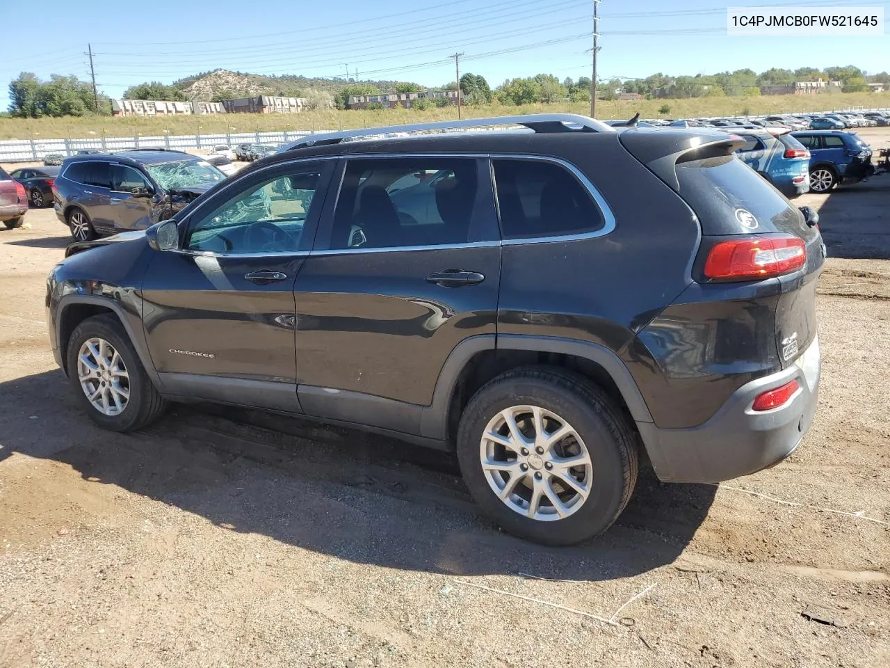 2015 Jeep Cherokee Latitude VIN: 1C4PJMCB0FW521645 Lot: 72812644