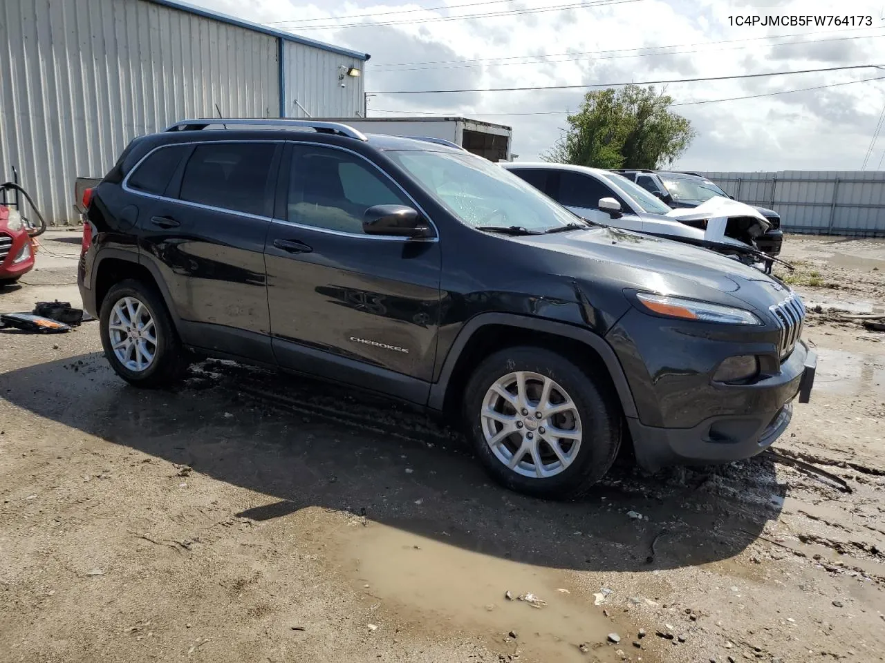 2015 Jeep Cherokee Latitude VIN: 1C4PJMCB5FW764173 Lot: 72974164