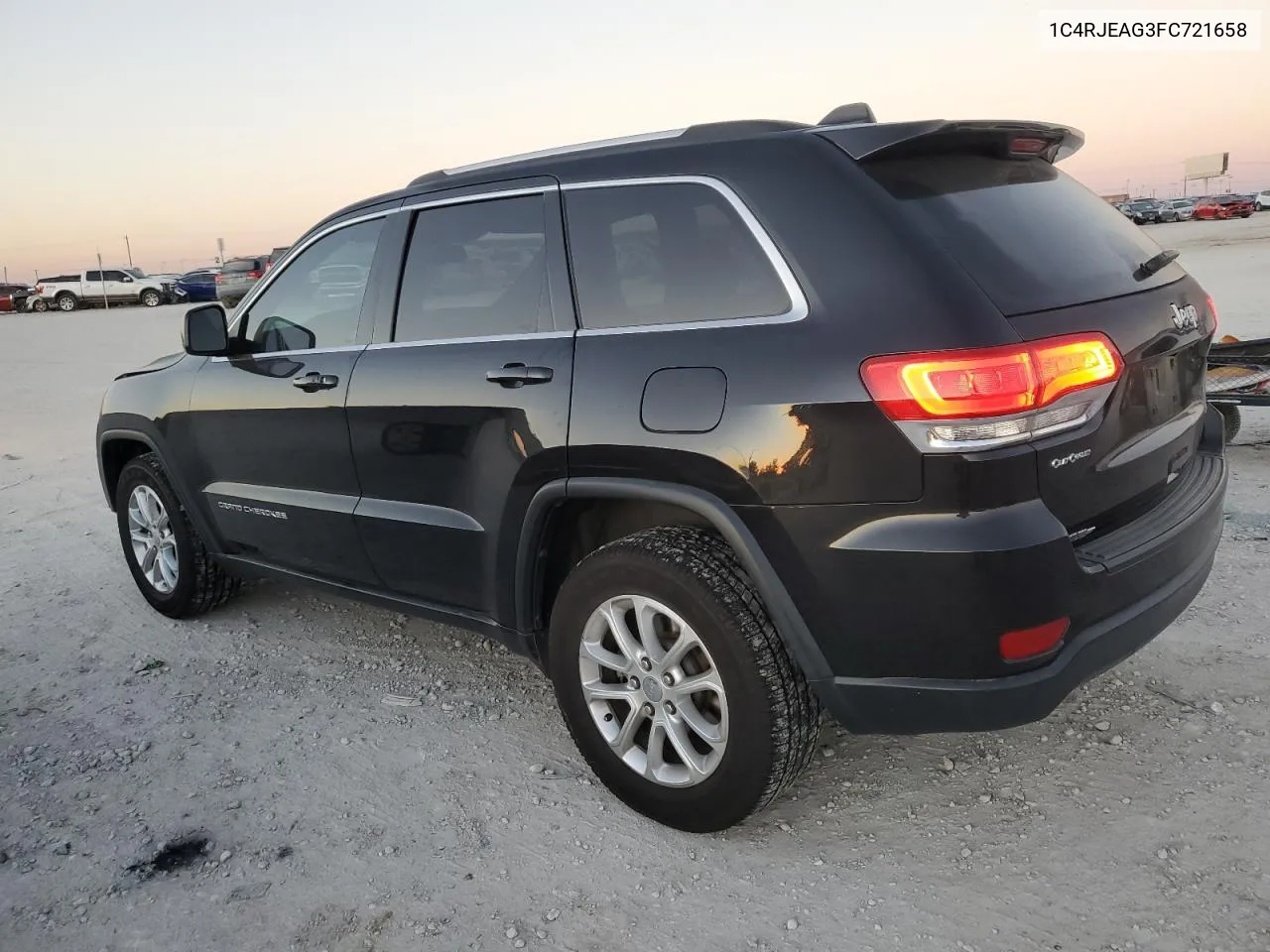 2015 Jeep Grand Cherokee Laredo VIN: 1C4RJEAG3FC721658 Lot: 73210774