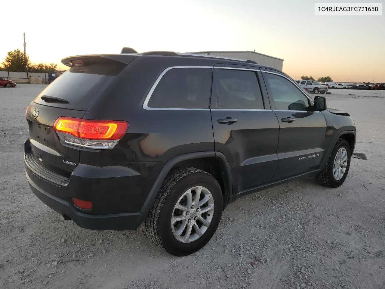 2015 Jeep Grand Cherokee Laredo VIN: 1C4RJEAG3FC721658 Lot: 73210774