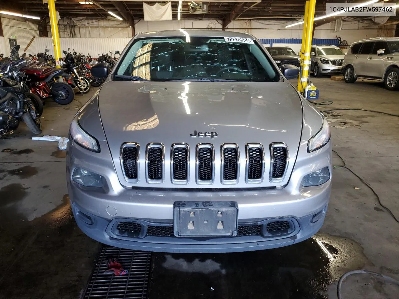 2015 Jeep Cherokee Sport VIN: 1C4PJLAB2FW597462 Lot: 73320504