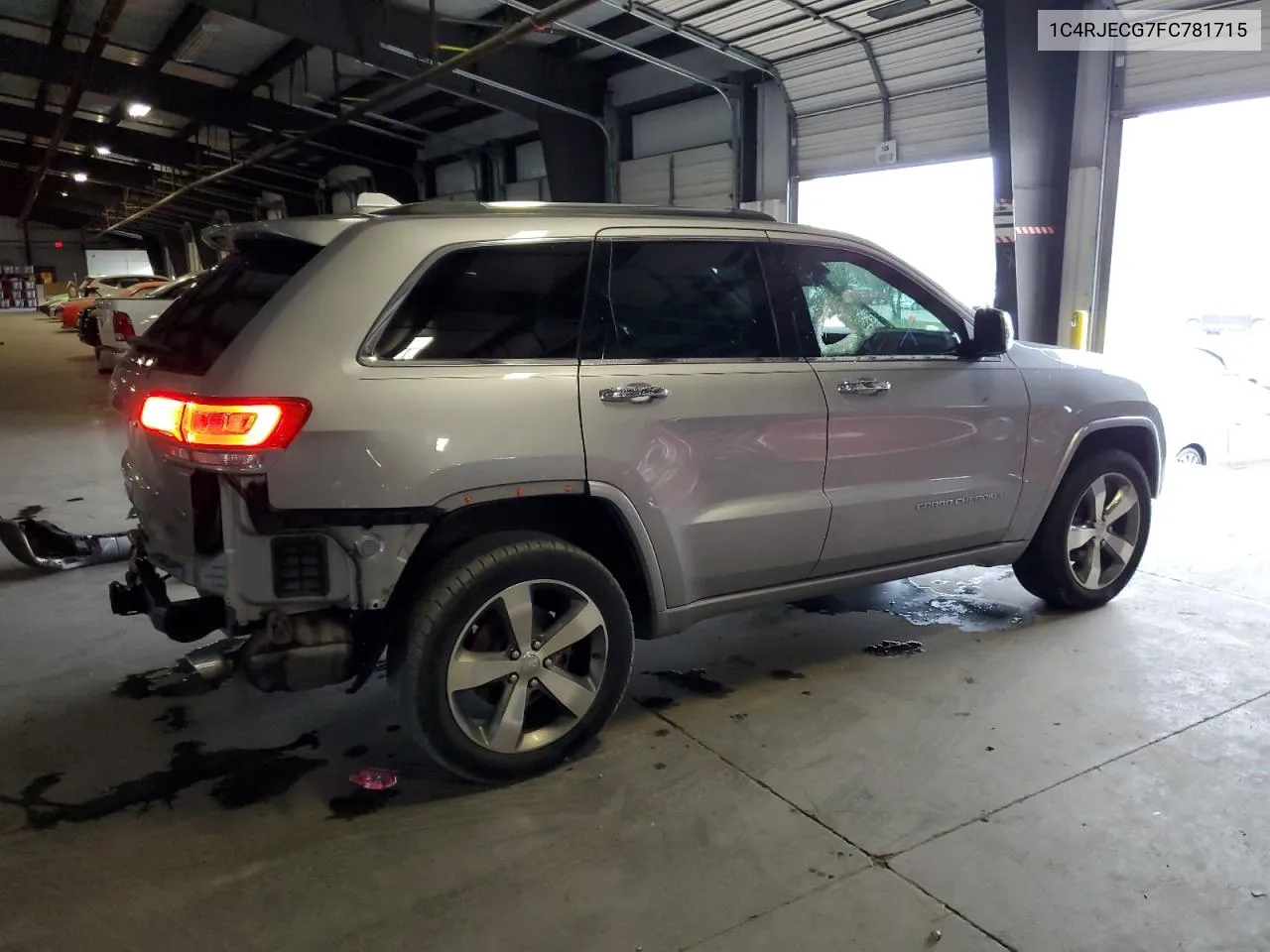 1C4RJECG7FC781715 2015 Jeep Grand Cherokee Overland