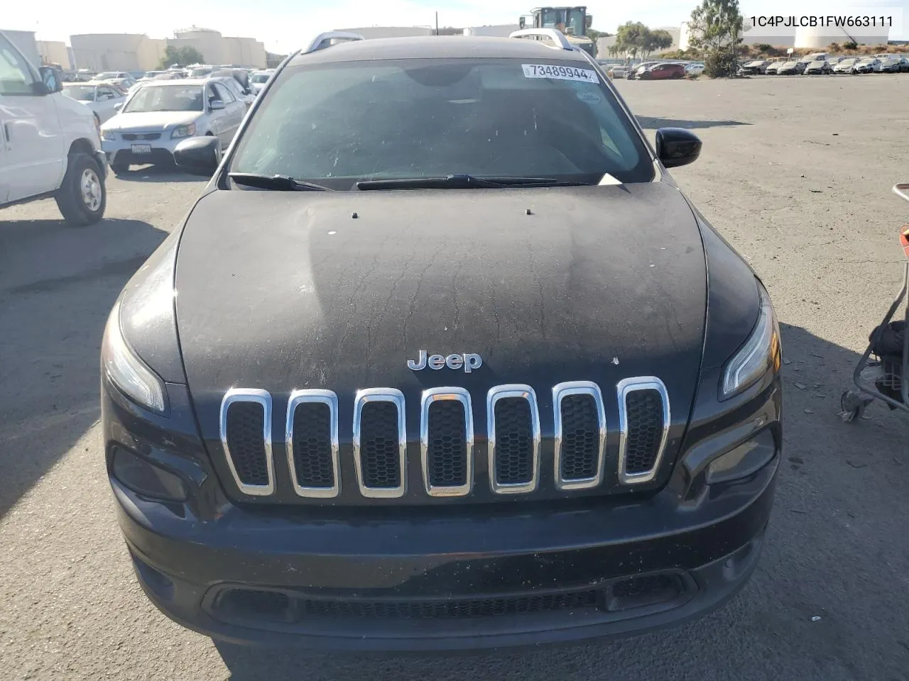 2015 Jeep Cherokee Latitude VIN: 1C4PJLCB1FW663111 Lot: 73489944