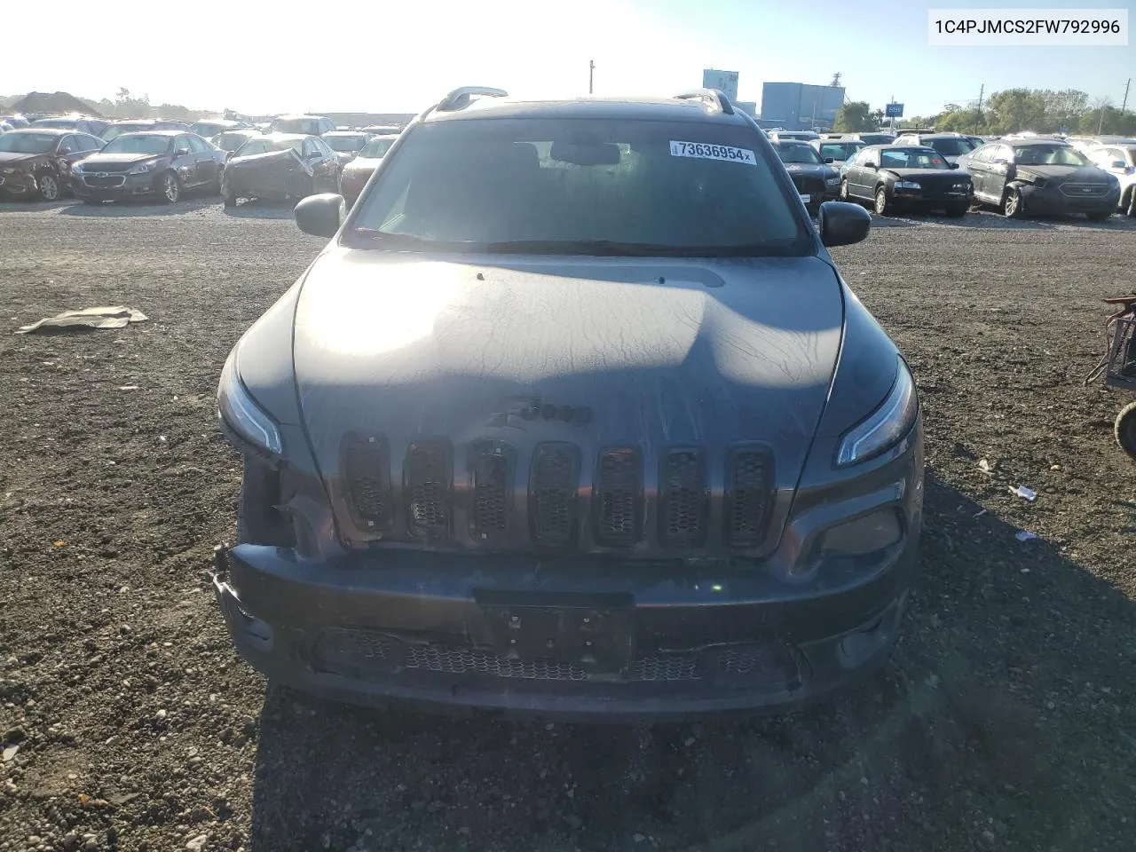 2015 Jeep Cherokee Latitude VIN: 1C4PJMCS2FW792996 Lot: 73636954