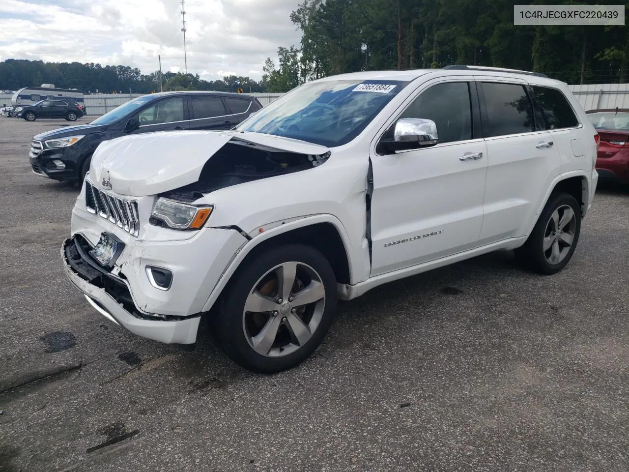 2015 Jeep Grand Cherokee Overland VIN: 1C4RJECGXFC220439 Lot: 73651884