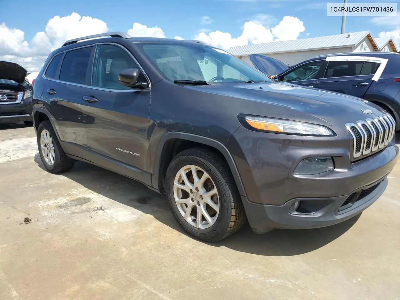 2015 Jeep Cherokee Latitude VIN: 1C4PJLCS1FW701436 Lot: 73865064