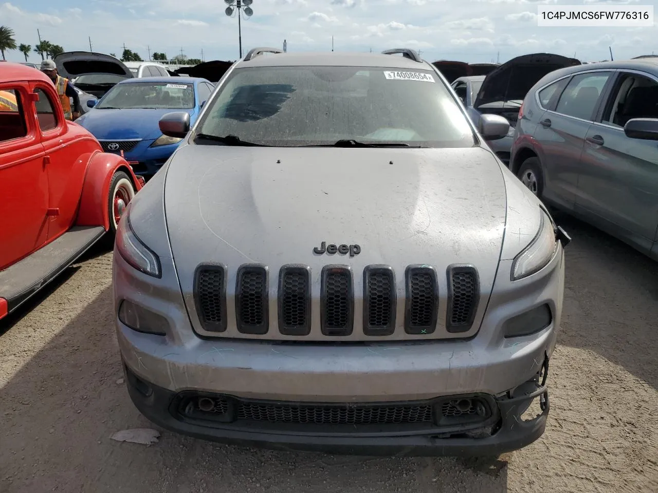 2015 Jeep Cherokee Latitude VIN: 1C4PJMCS6FW776316 Lot: 74008654