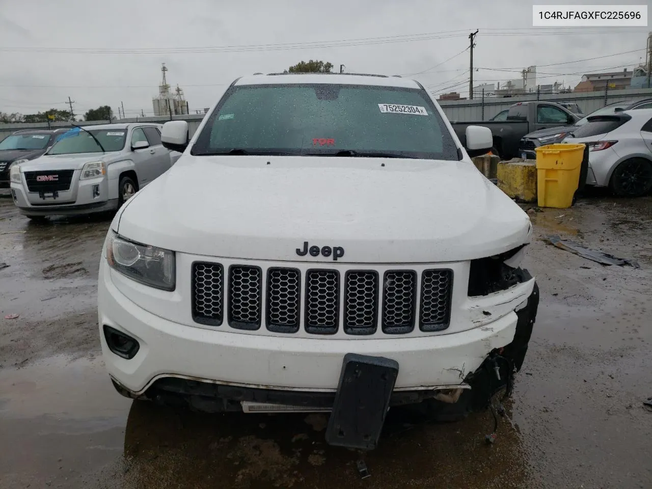 2015 Jeep Grand Cherokee Laredo VIN: 1C4RJFAGXFC225696 Lot: 75252304