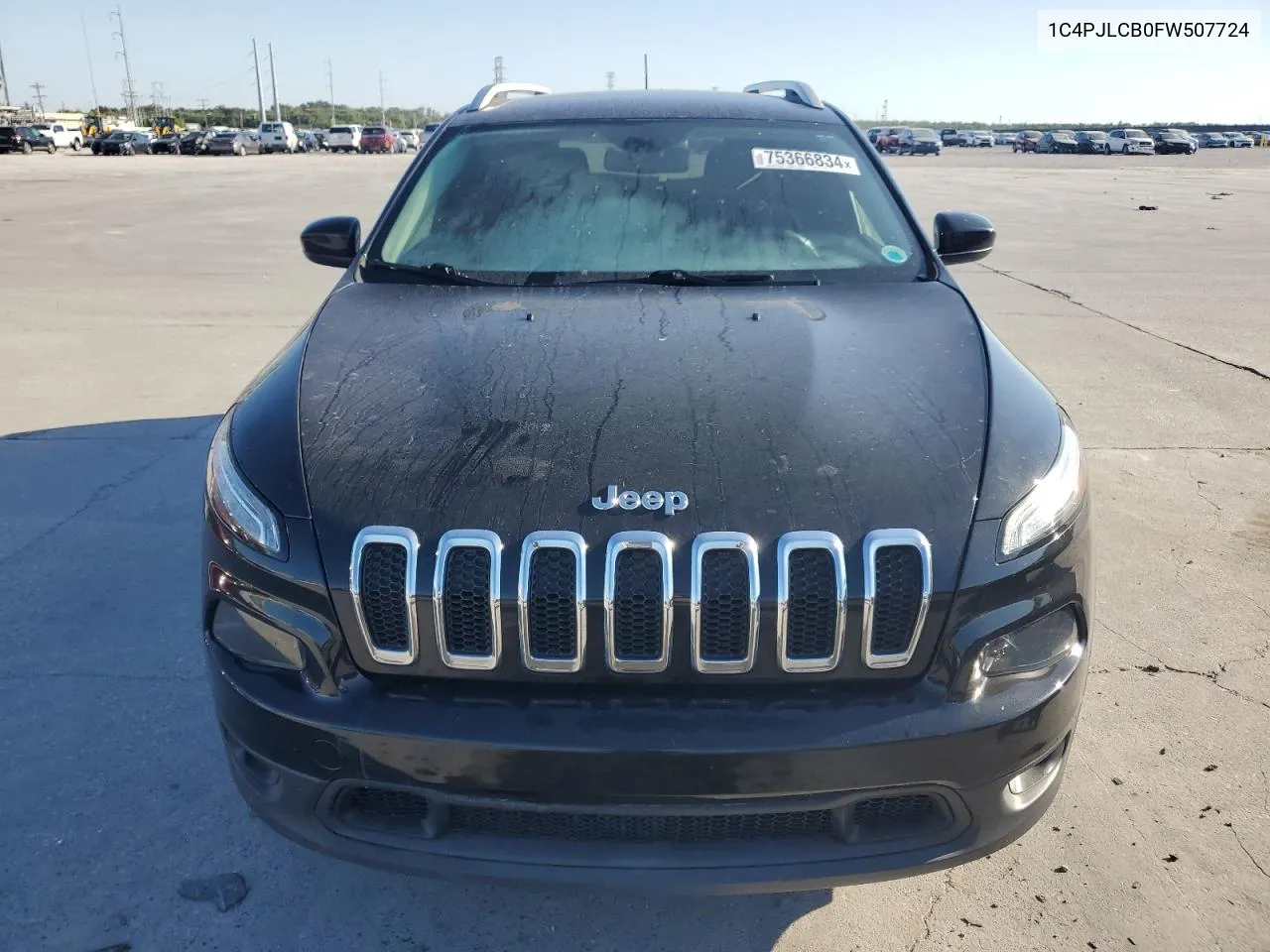 2015 Jeep Cherokee Latitude VIN: 1C4PJLCB0FW507724 Lot: 75366834