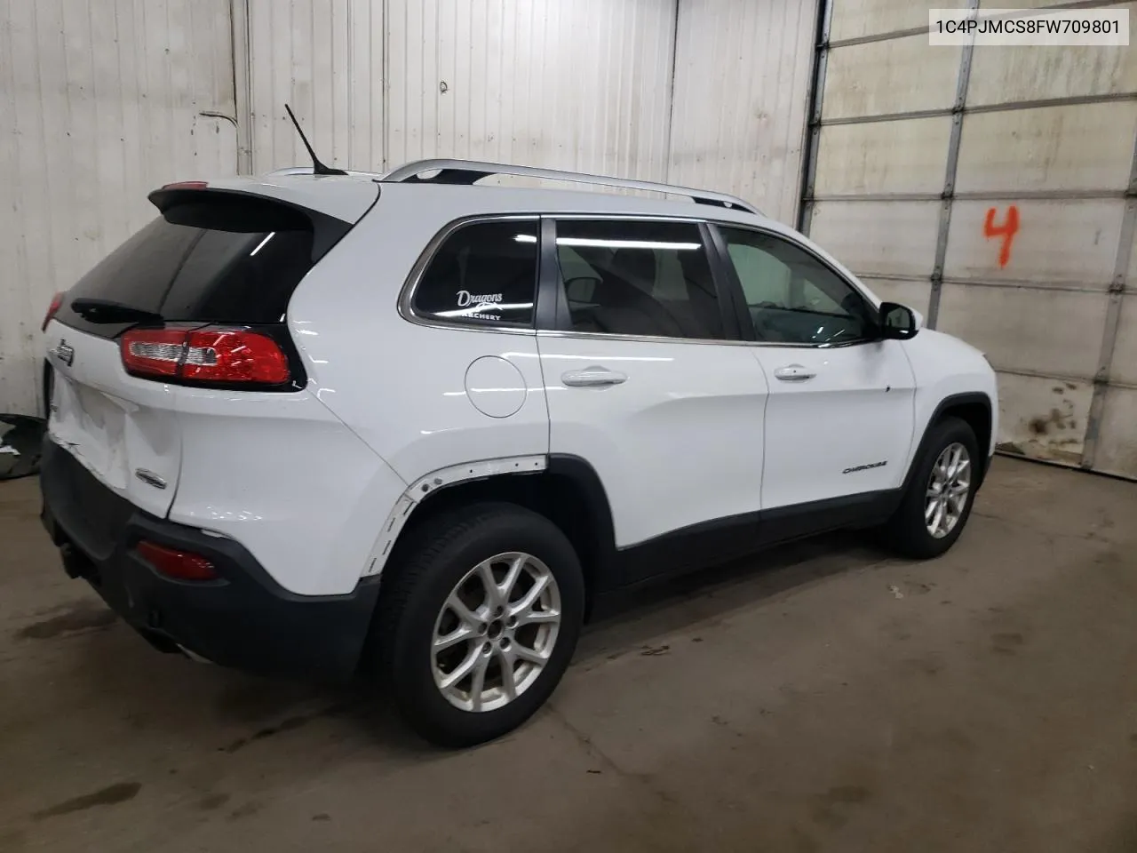 2015 Jeep Cherokee Latitude VIN: 1C4PJMCS8FW709801 Lot: 75466044