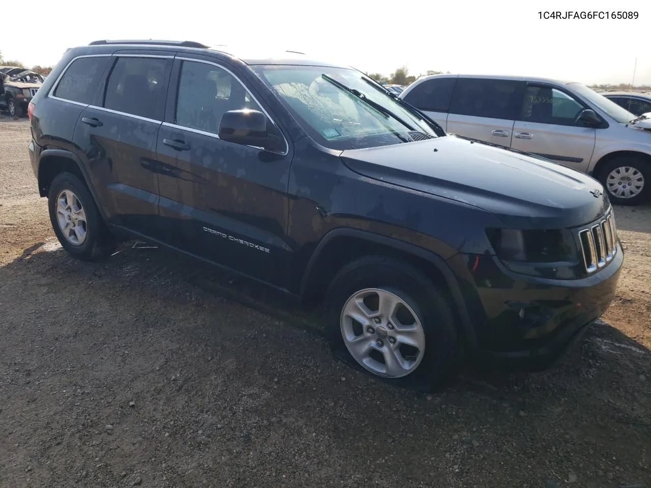 1C4RJFAG6FC165089 2015 Jeep Grand Cherokee Laredo