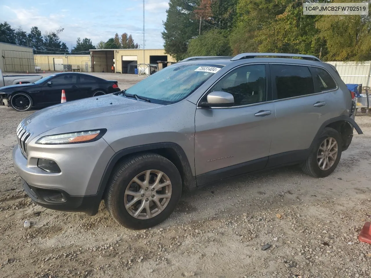 2015 Jeep Cherokee Latitude VIN: 1C4PJMCB2FW702519 Lot: 75631404