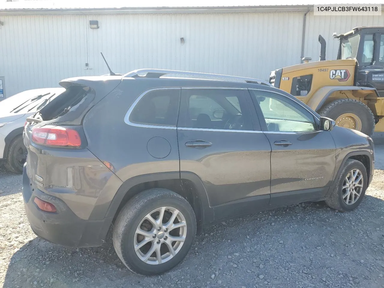 1C4PJLCB3FW643118 2015 Jeep Cherokee Latitude