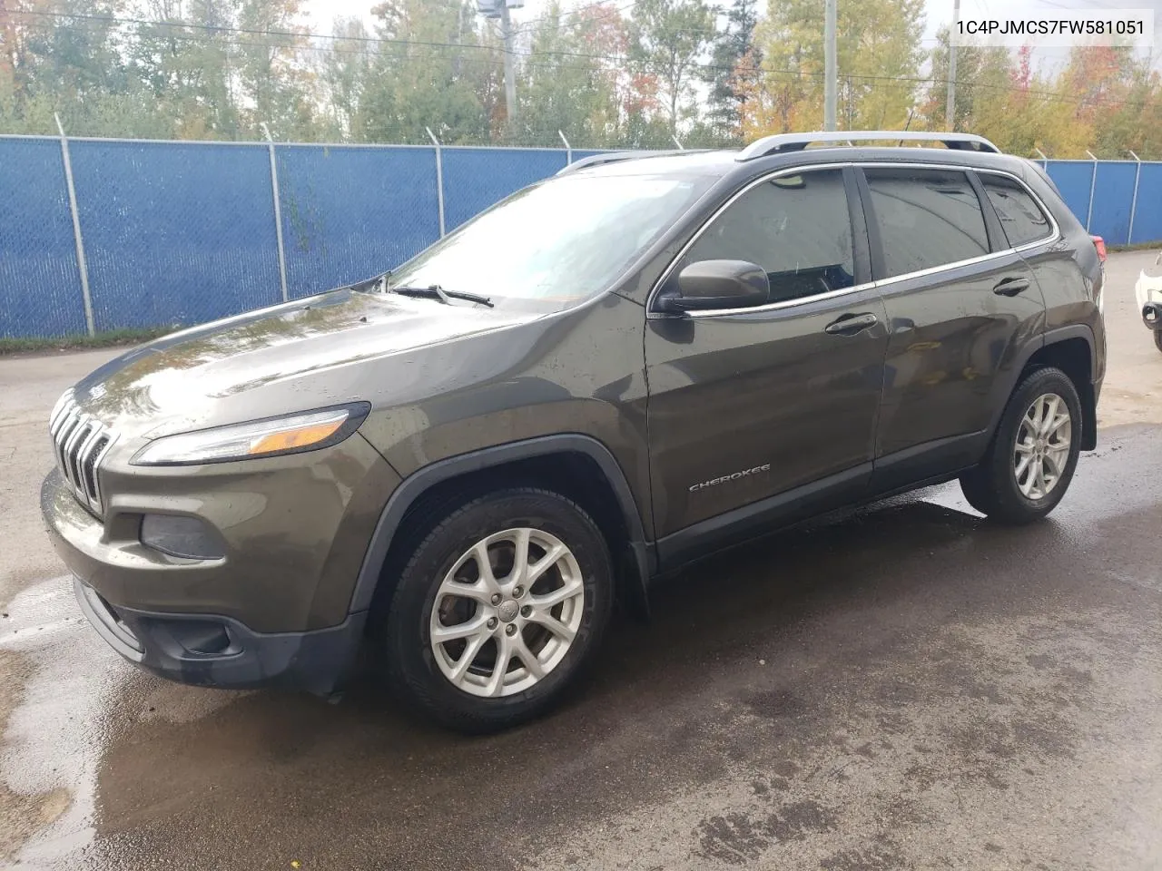 2015 Jeep Cherokee Latitude VIN: 1C4PJMCS7FW581051 Lot: 76532414