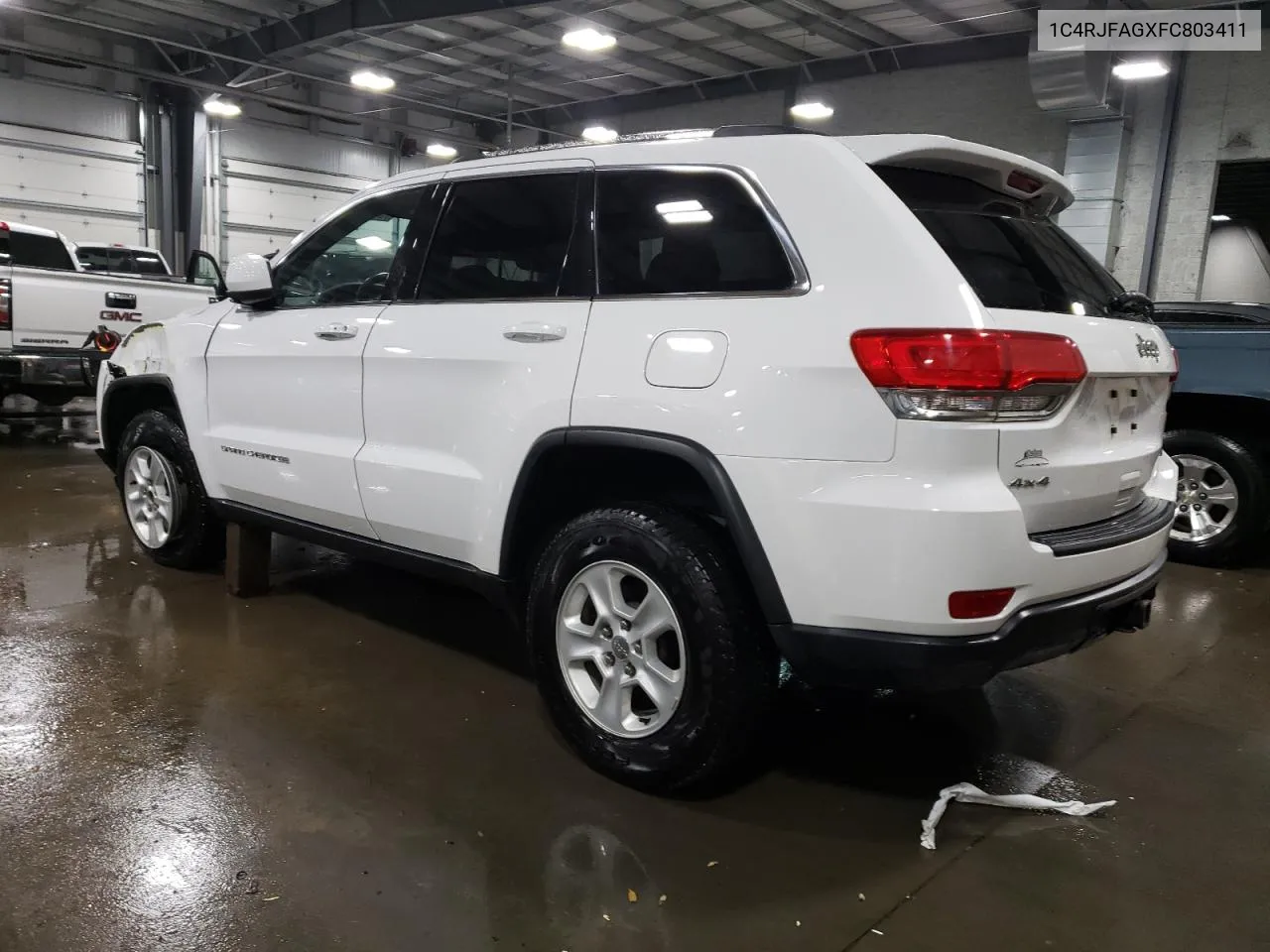 2015 Jeep Grand Cherokee Laredo VIN: 1C4RJFAGXFC803411 Lot: 76550334