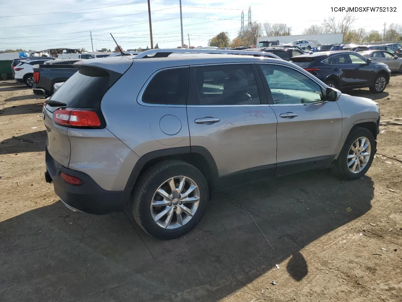 1C4PJMDSXFW752132 2015 Jeep Cherokee Limited