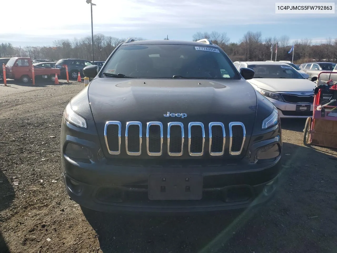 2015 Jeep Cherokee Latitude VIN: 1C4PJMCS5FW792863 Lot: 77743054