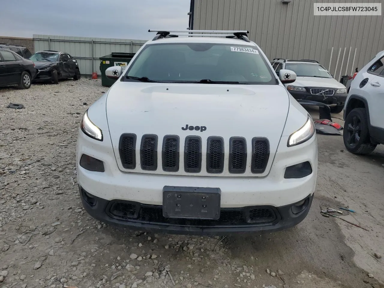 2015 Jeep Cherokee Latitude VIN: 1C4PJLCS8FW723045 Lot: 77983434