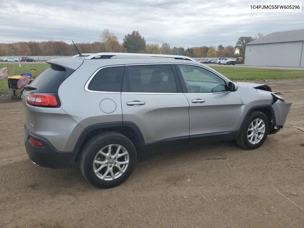 2015 Jeep Cherokee Latitude VIN: 1C4PJMCS5FW605296 Lot: 78062844