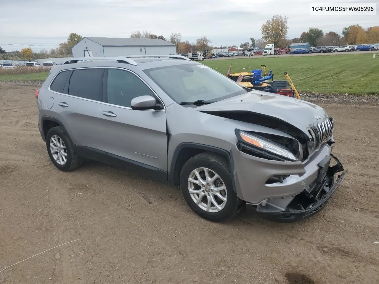 2015 Jeep Cherokee Latitude VIN: 1C4PJMCS5FW605296 Lot: 78062844