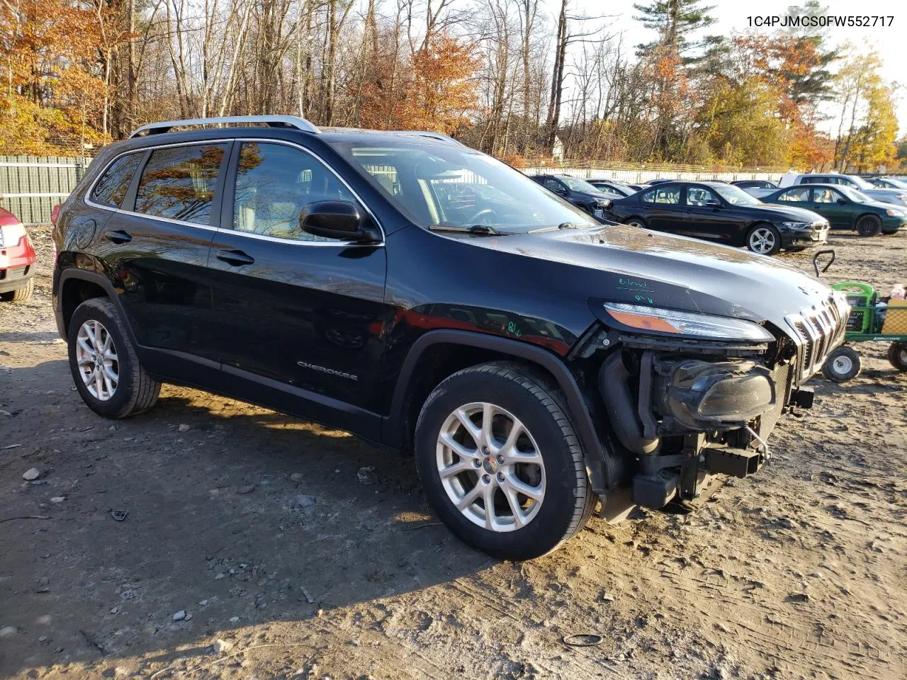 2015 Jeep Cherokee Latitude VIN: 1C4PJMCS0FW552717 Lot: 78167424