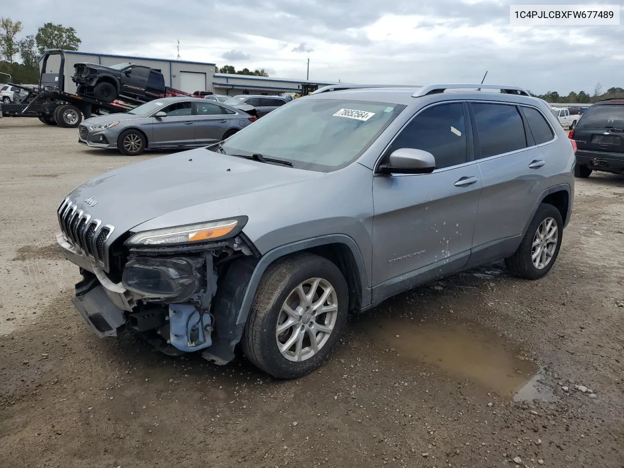 2015 Jeep Cherokee Latitude VIN: 1C4PJLCBXFW677489 Lot: 78652564