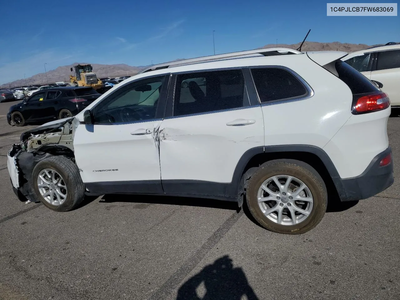 2015 Jeep Cherokee Latitude VIN: 1C4PJLCB7FW683069 Lot: 78681864