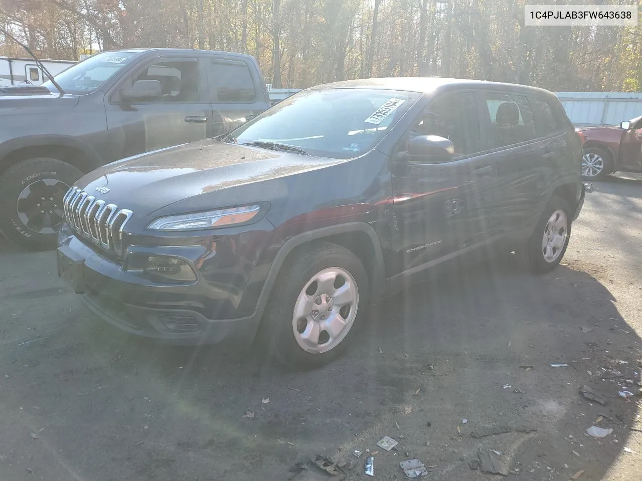 2015 Jeep Cherokee Sport VIN: 1C4PJLAB3FW643638 Lot: 78953104