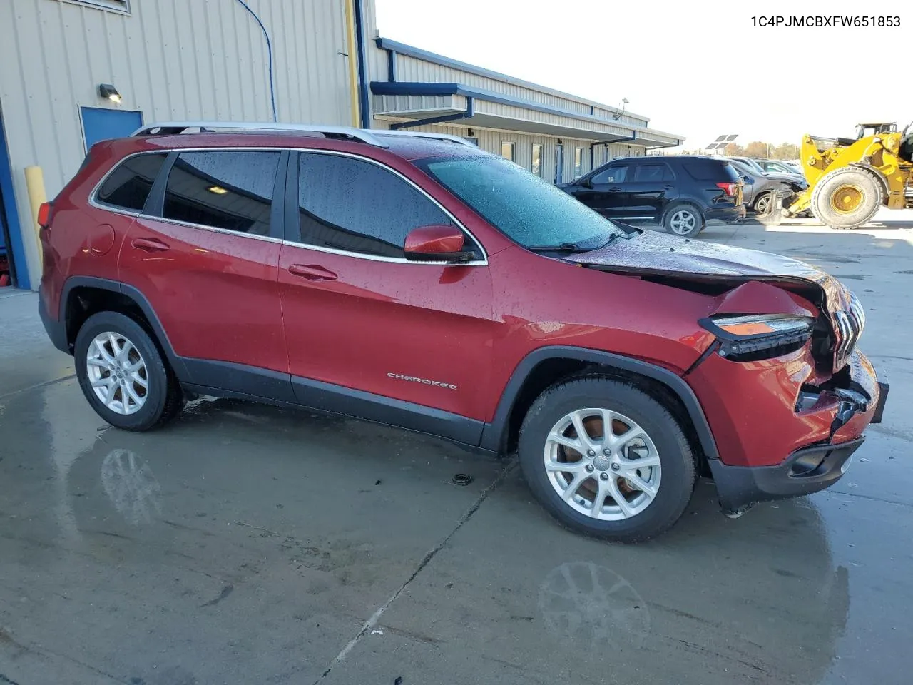 2015 Jeep Cherokee Latitude VIN: 1C4PJMCBXFW651853 Lot: 79901594