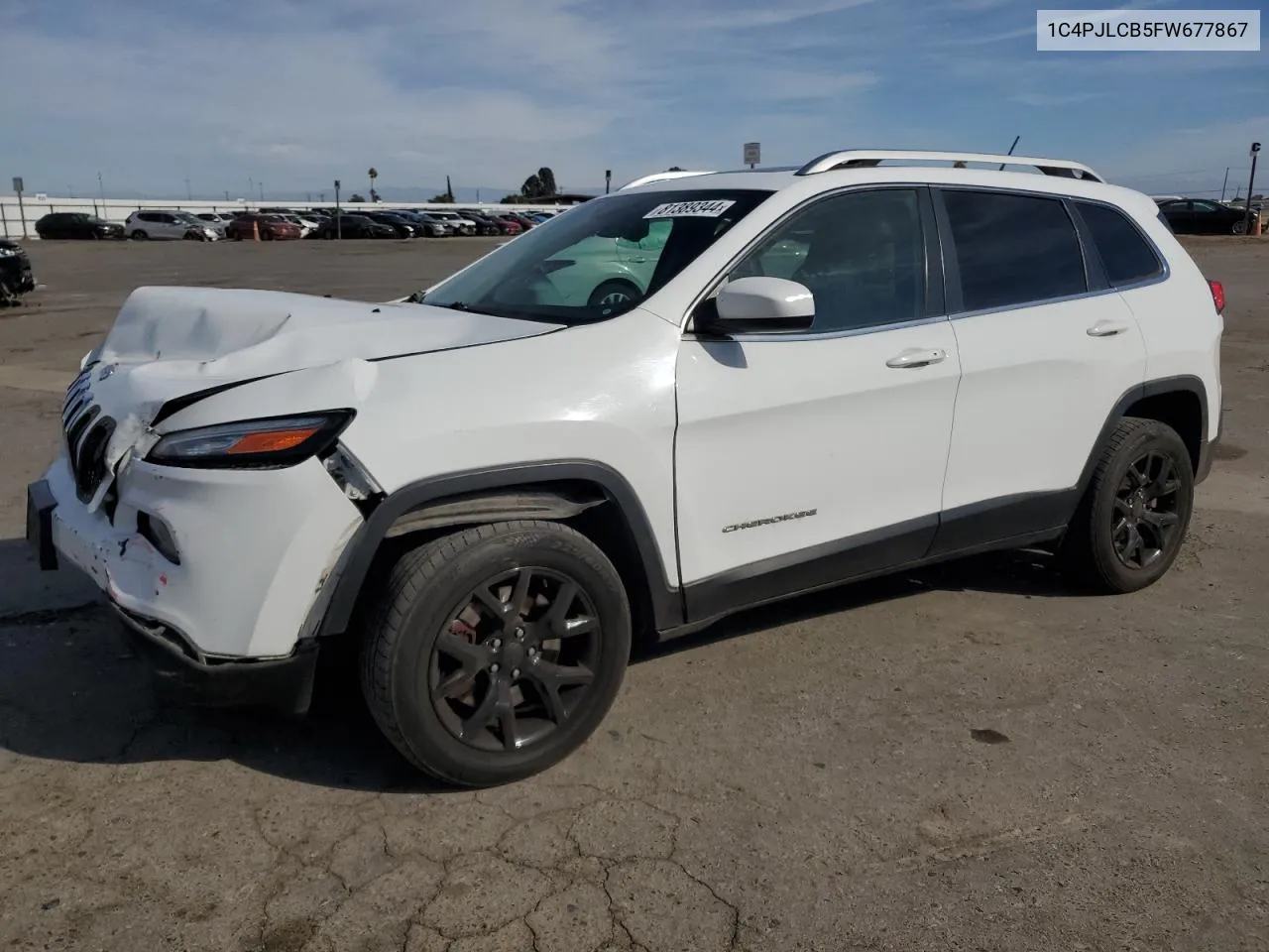 2015 Jeep Cherokee Latitude VIN: 1C4PJLCB5FW677867 Lot: 81389344