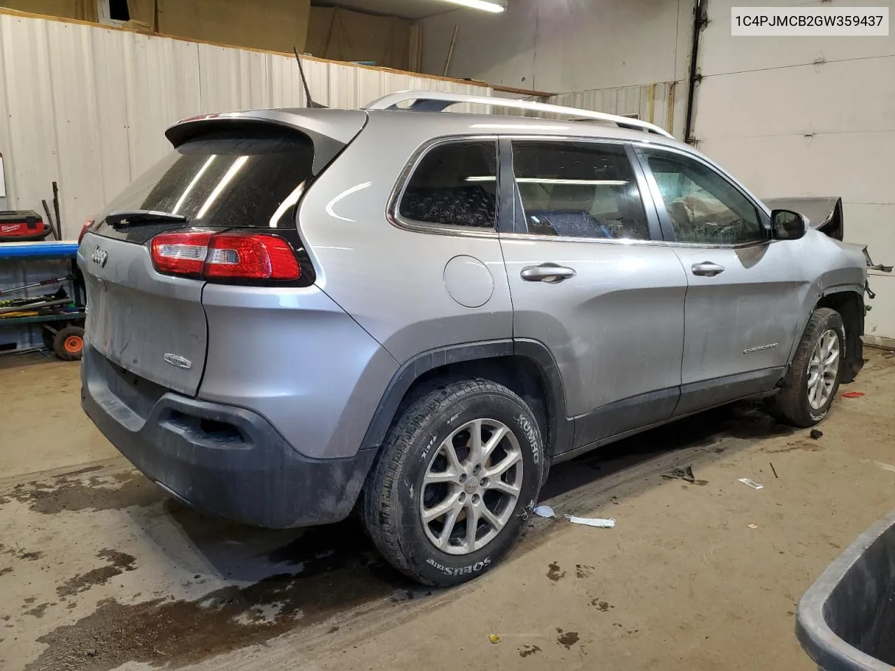 2016 Jeep Cherokee Latitude VIN: 1C4PJMCB2GW359437 Lot: 43533604