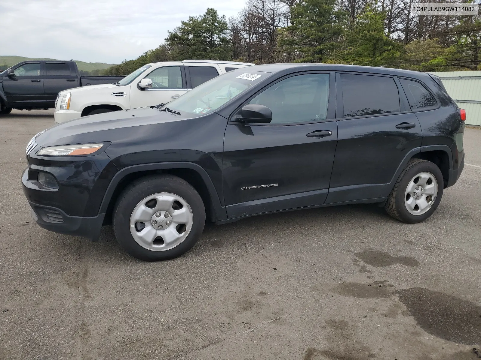 2016 Jeep Cherokee Sport VIN: 1C4PJLAB9GW114082 Lot: 54247274