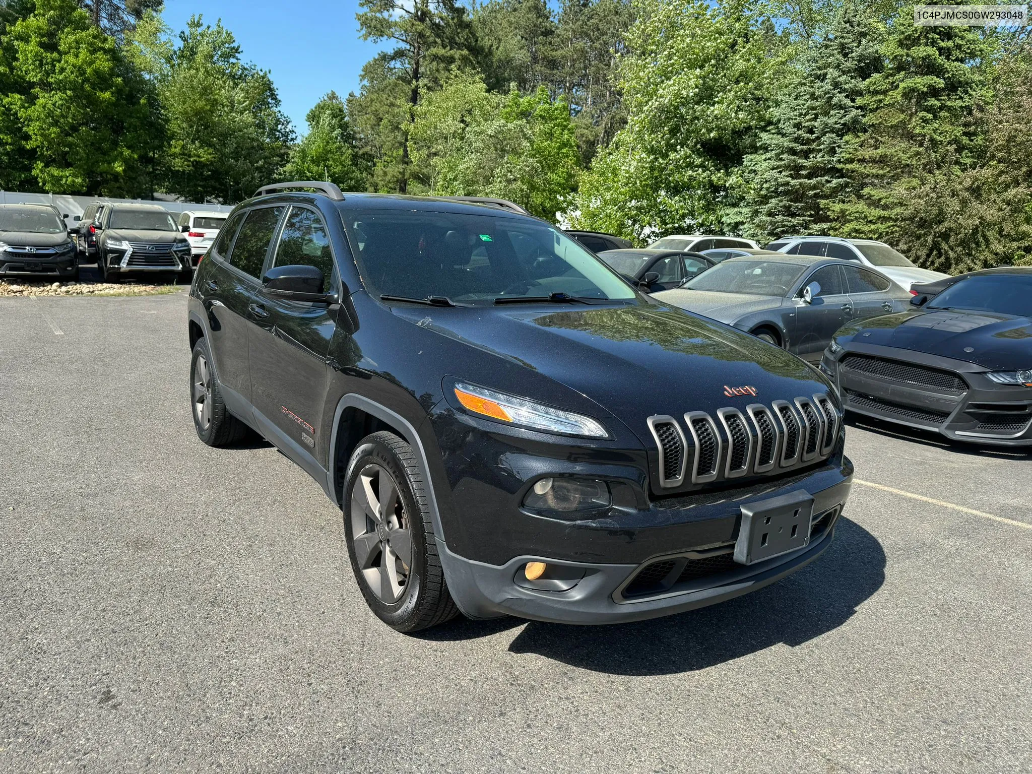 2016 Jeep Cherokee Latitude VIN: 1C4PJMCS0GW293048 Lot: 57038754