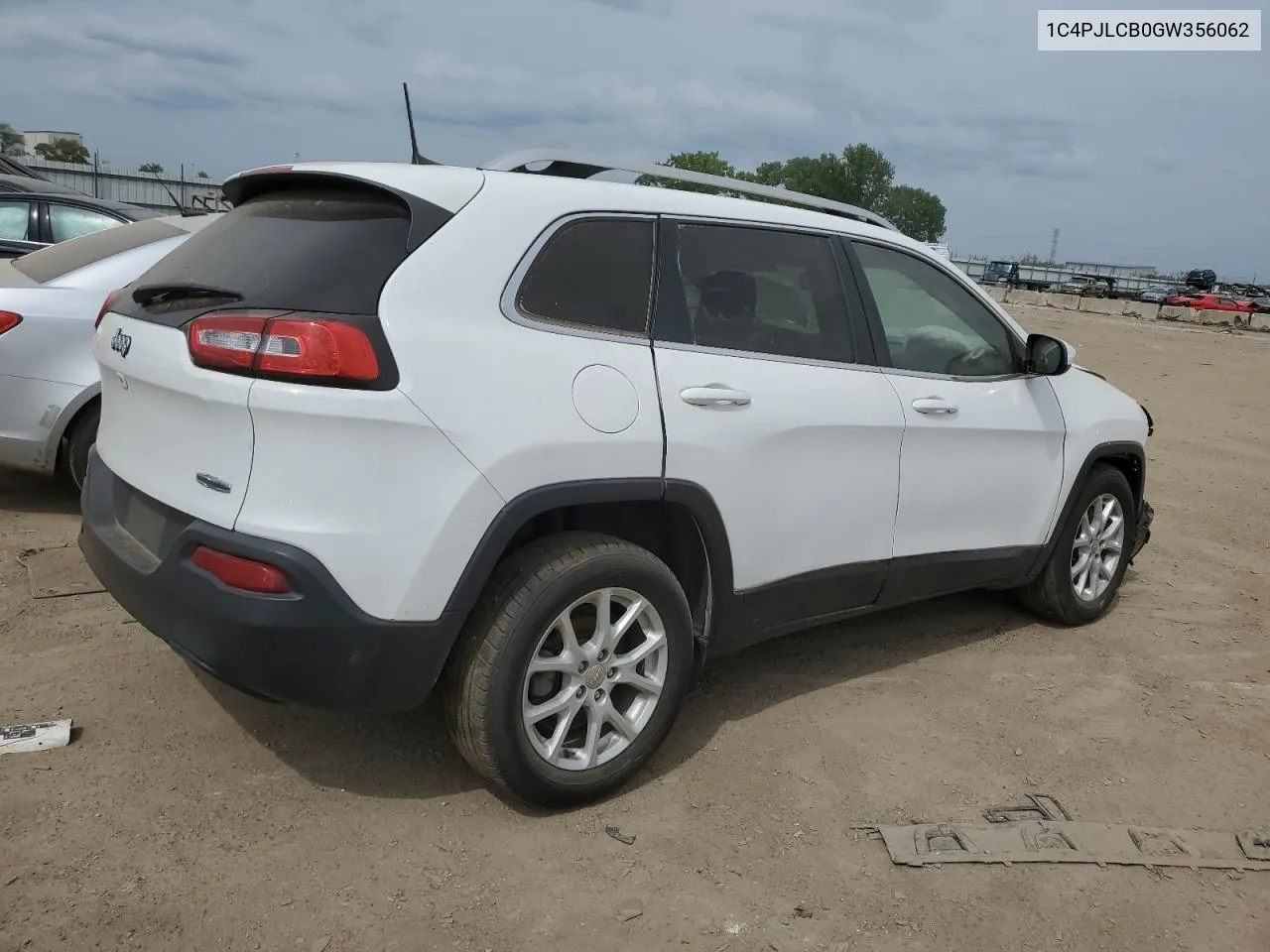 2016 Jeep Cherokee Latitude VIN: 1C4PJLCB0GW356062 Lot: 57146014