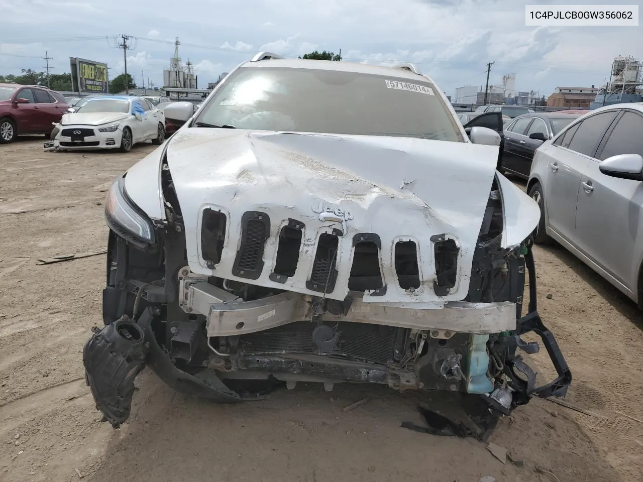 2016 Jeep Cherokee Latitude VIN: 1C4PJLCB0GW356062 Lot: 57146014