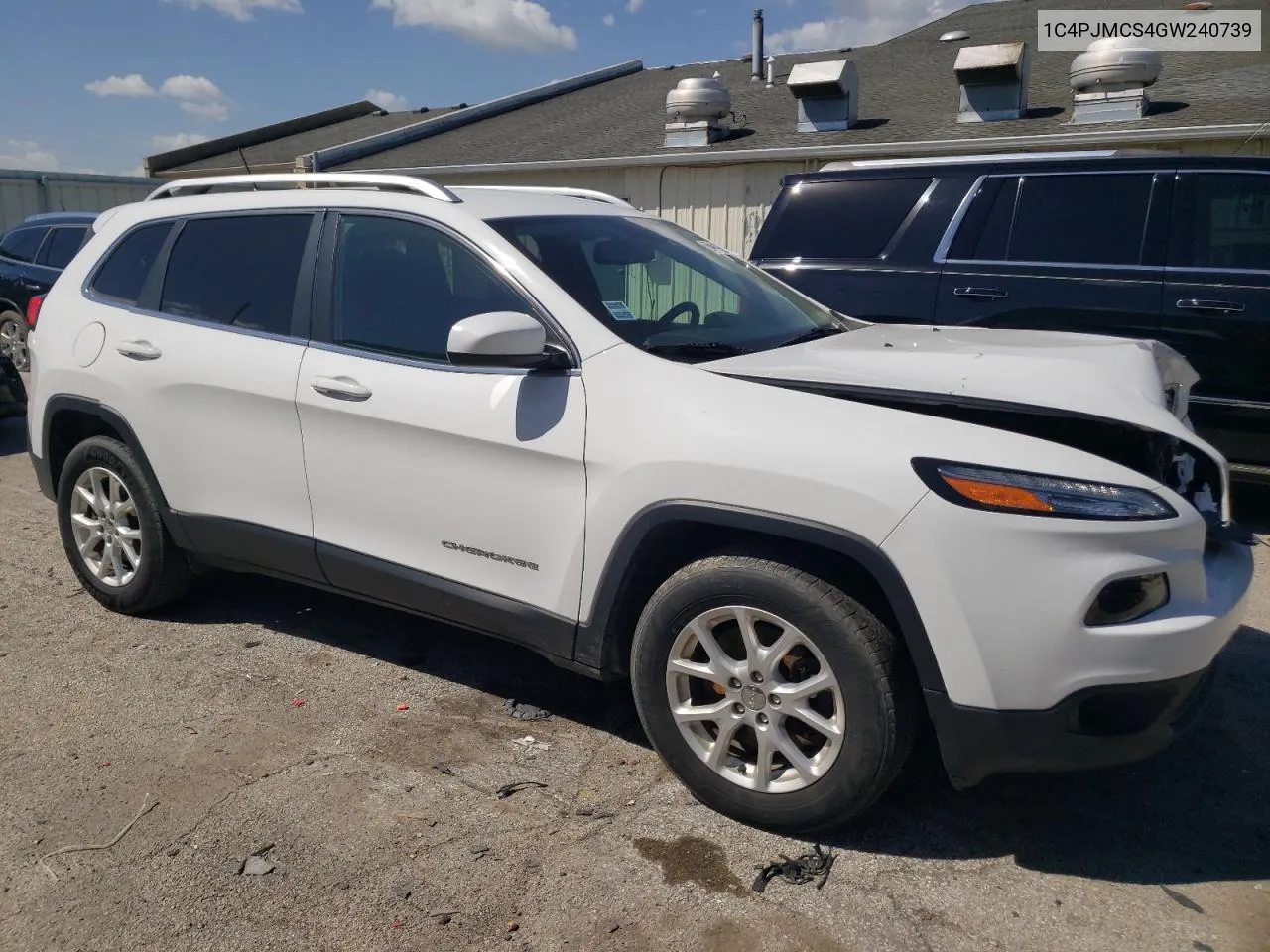 2016 Jeep Cherokee Latitude VIN: 1C4PJMCS4GW240739 Lot: 58041954