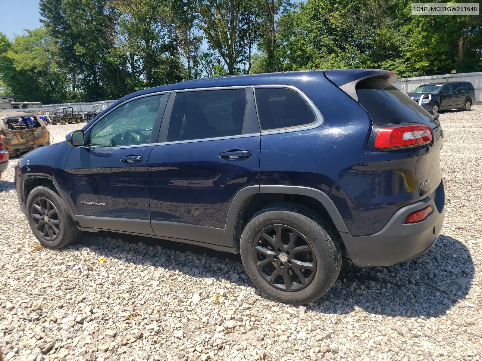 2016 Jeep Cherokee Latitude VIN: 1C4PJMCB1GW251648 Lot: 59239214