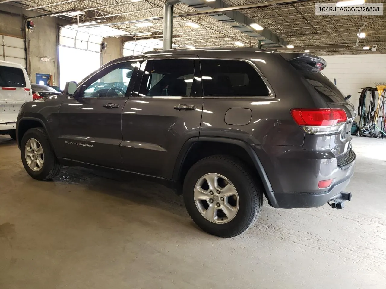 1C4RJFAG3GC326838 2016 Jeep Grand Cherokee Laredo