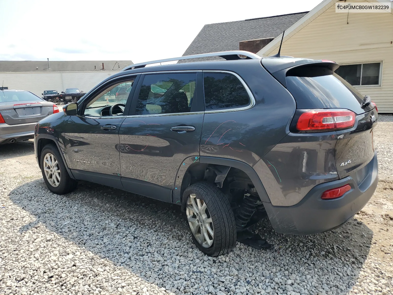 2016 Jeep Cherokee Latitude VIN: 1C4PJMCB0GW182239 Lot: 64288854