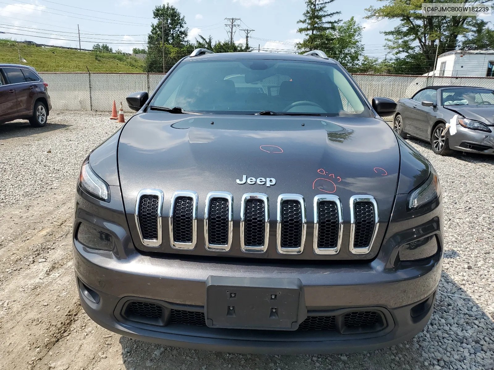 2016 Jeep Cherokee Latitude VIN: 1C4PJMCB0GW182239 Lot: 64288854