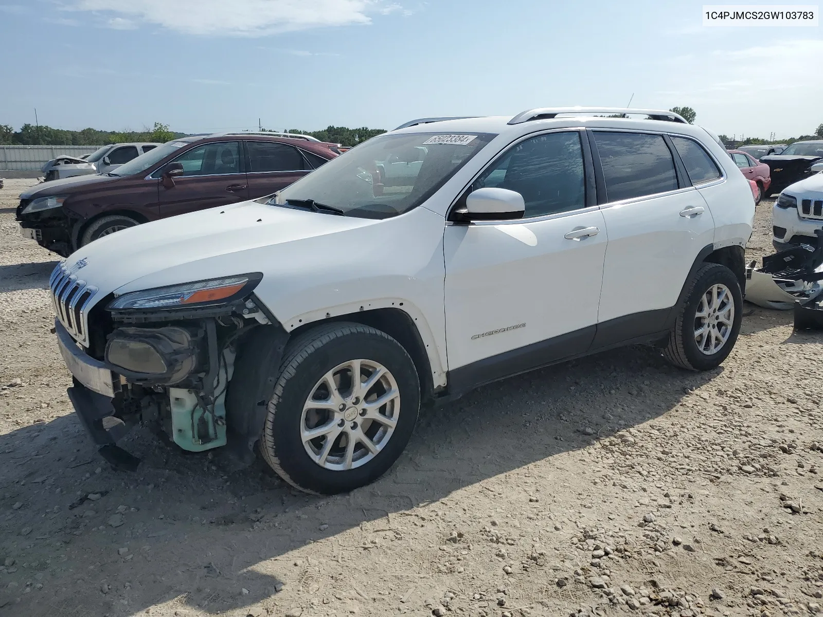 2016 Jeep Cherokee Latitude VIN: 1C4PJMCS2GW103783 Lot: 65023384