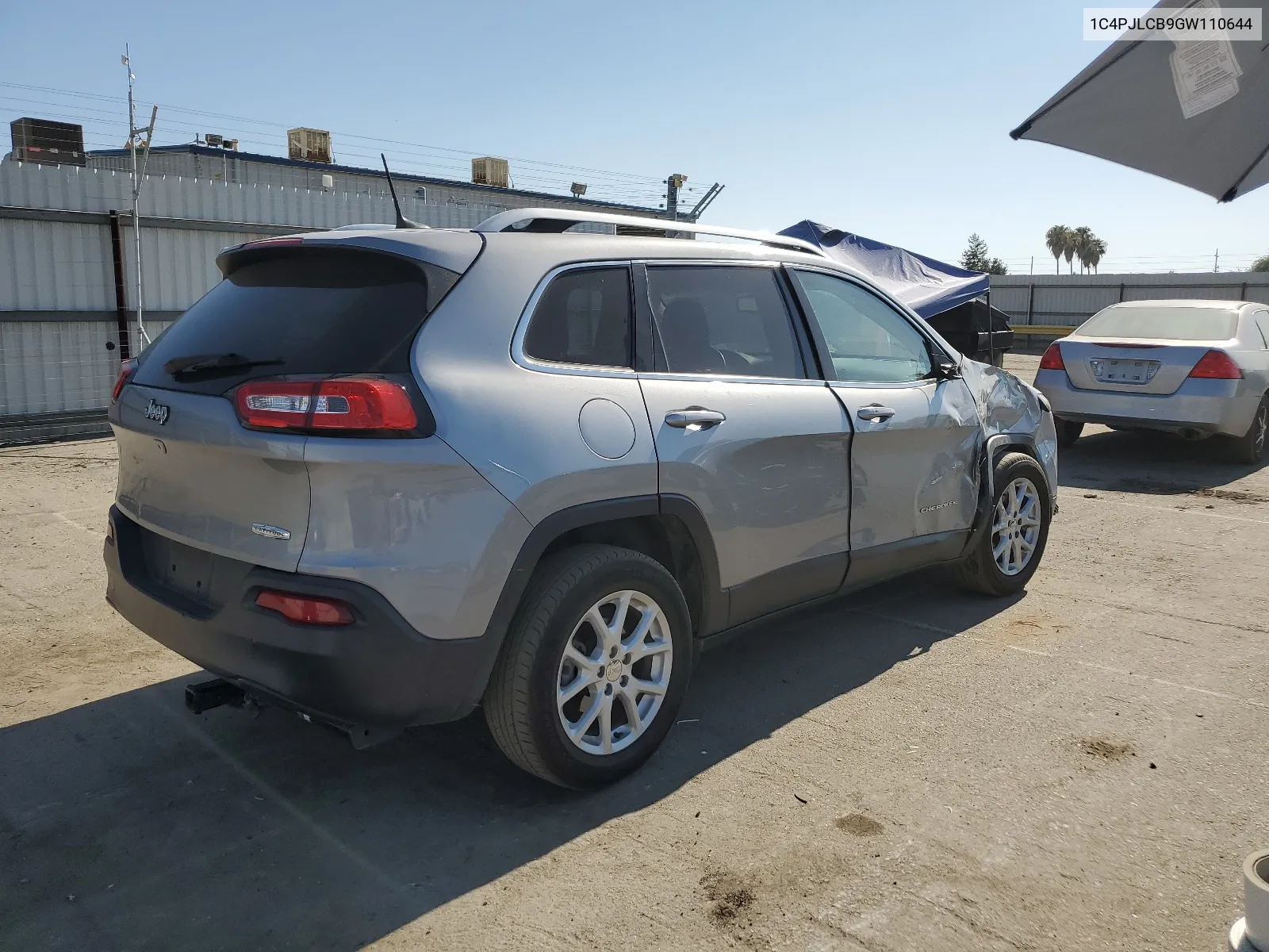 2016 Jeep Cherokee Latitude VIN: 1C4PJLCB9GW110644 Lot: 65371424