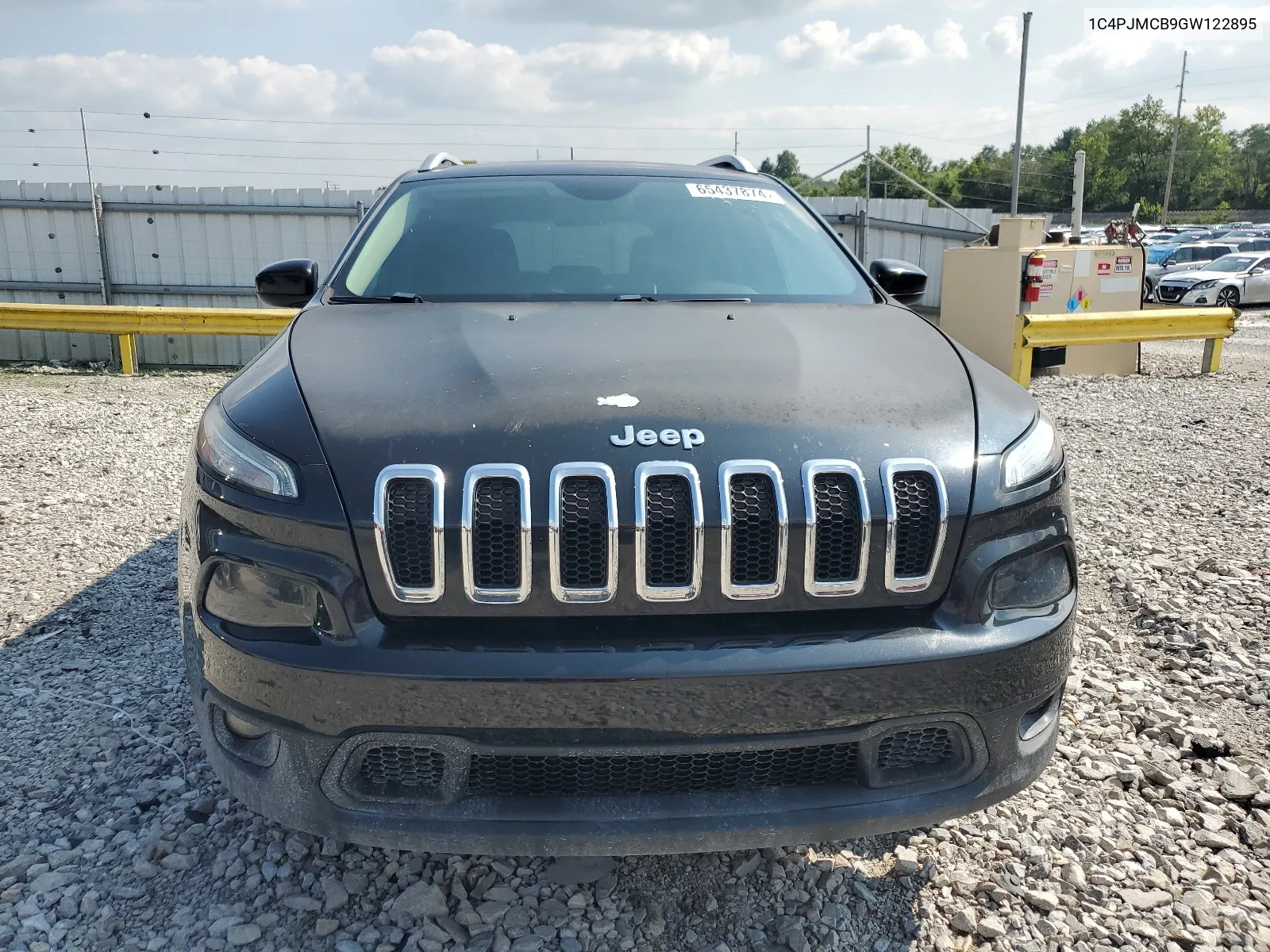 2016 Jeep Cherokee Latitude VIN: 1C4PJMCB9GW122895 Lot: 65437874