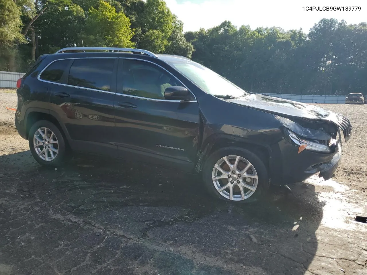 2016 Jeep Cherokee Latitude VIN: 1C4PJLCB9GW189779 Lot: 65855424