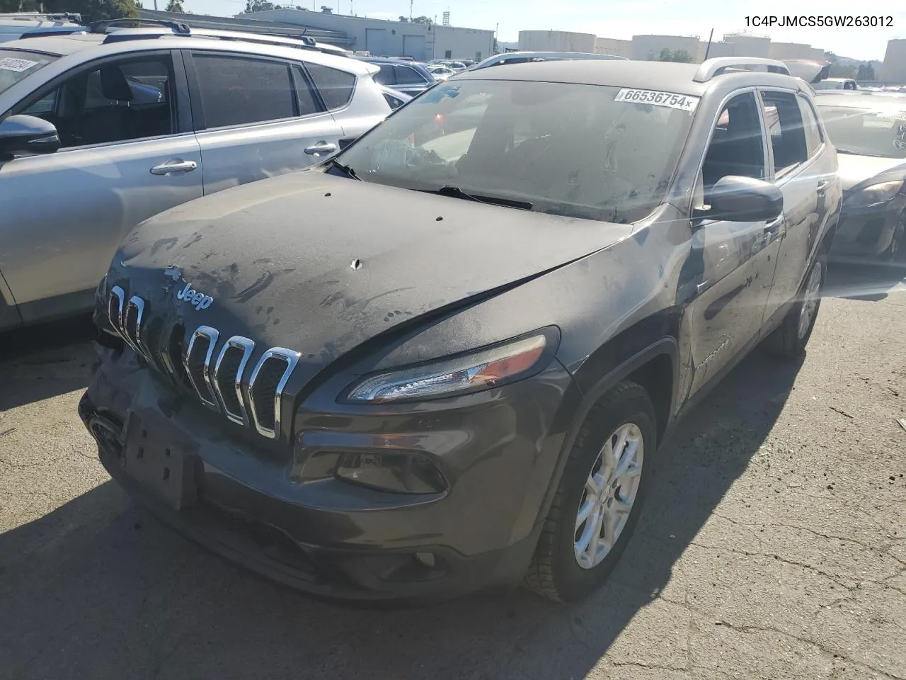 1C4PJMCS5GW263012 2016 Jeep Cherokee Latitude