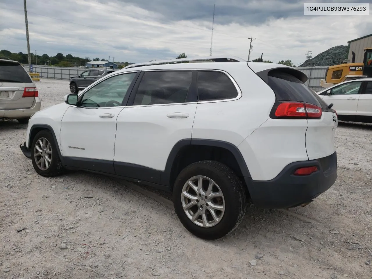 2016 Jeep Cherokee Latitude VIN: 1C4PJLCB9GW376293 Lot: 66896954