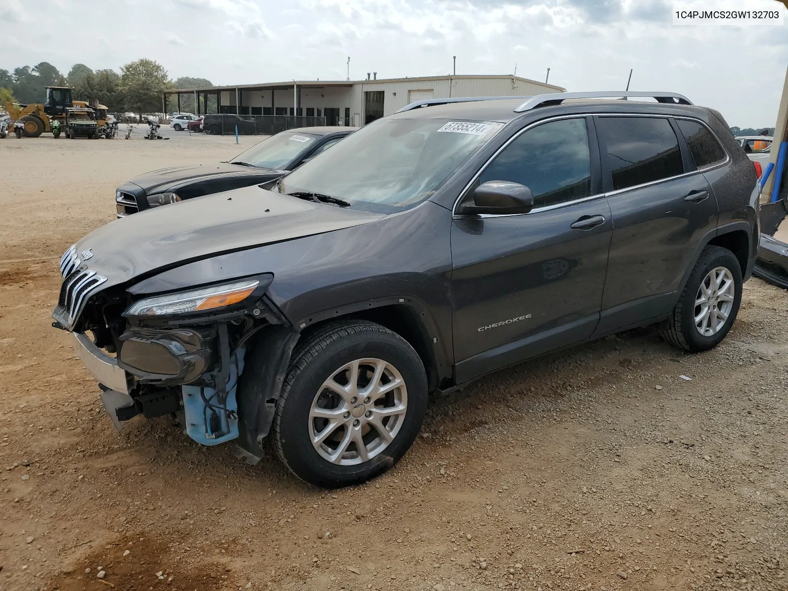 2016 Jeep Cherokee Latitude VIN: 1C4PJMCS2GW132703 Lot: 67355214