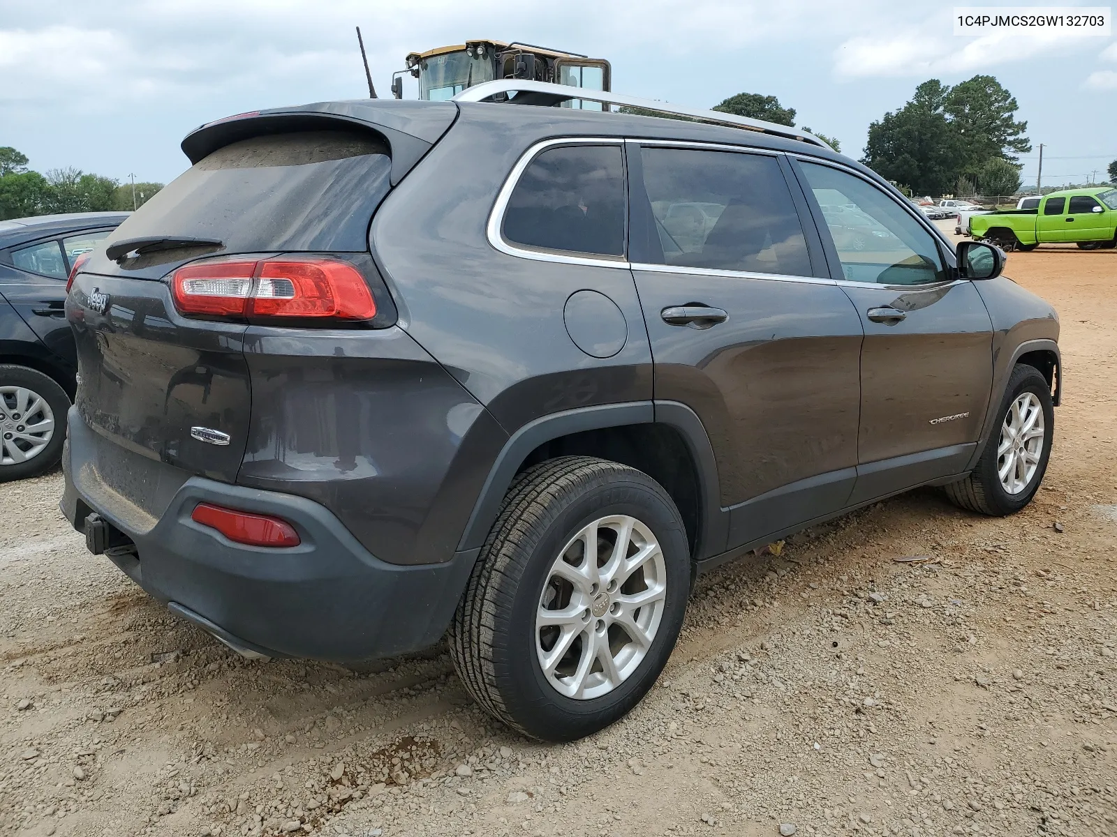 2016 Jeep Cherokee Latitude VIN: 1C4PJMCS2GW132703 Lot: 67355214