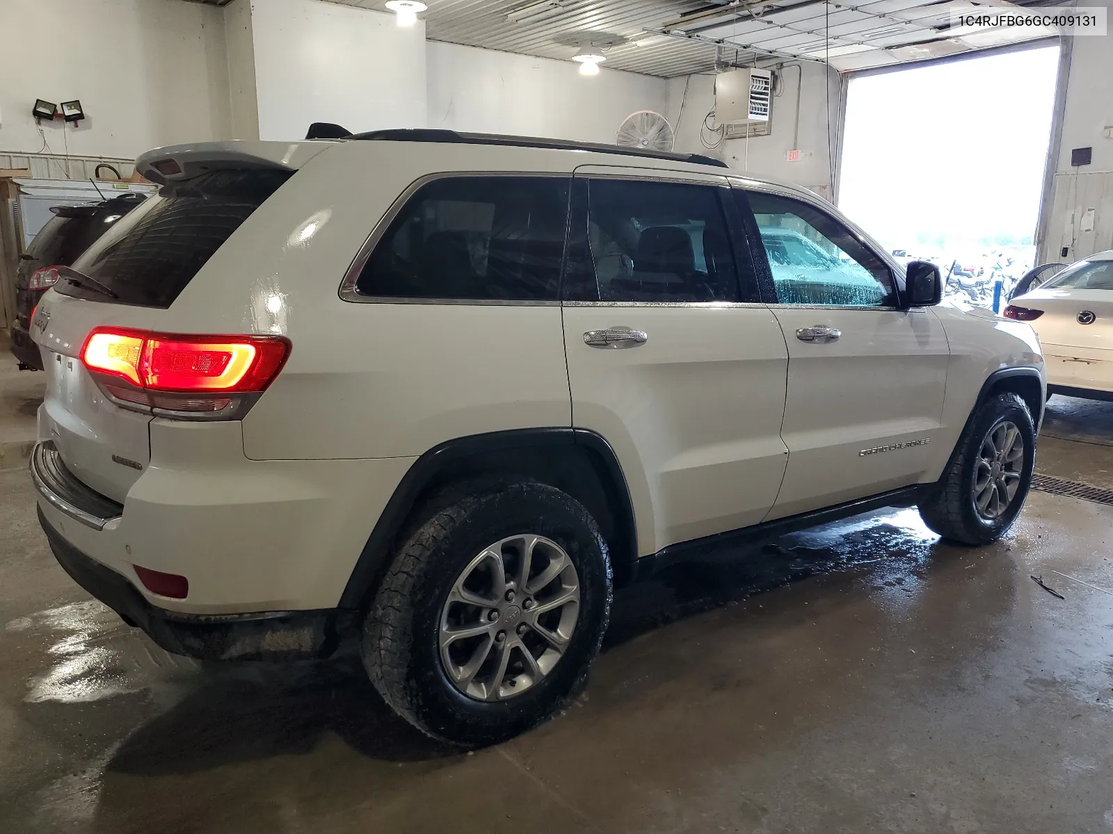 2016 Jeep Grand Cherokee Limited VIN: 1C4RJFBG6GC409131 Lot: 67470644