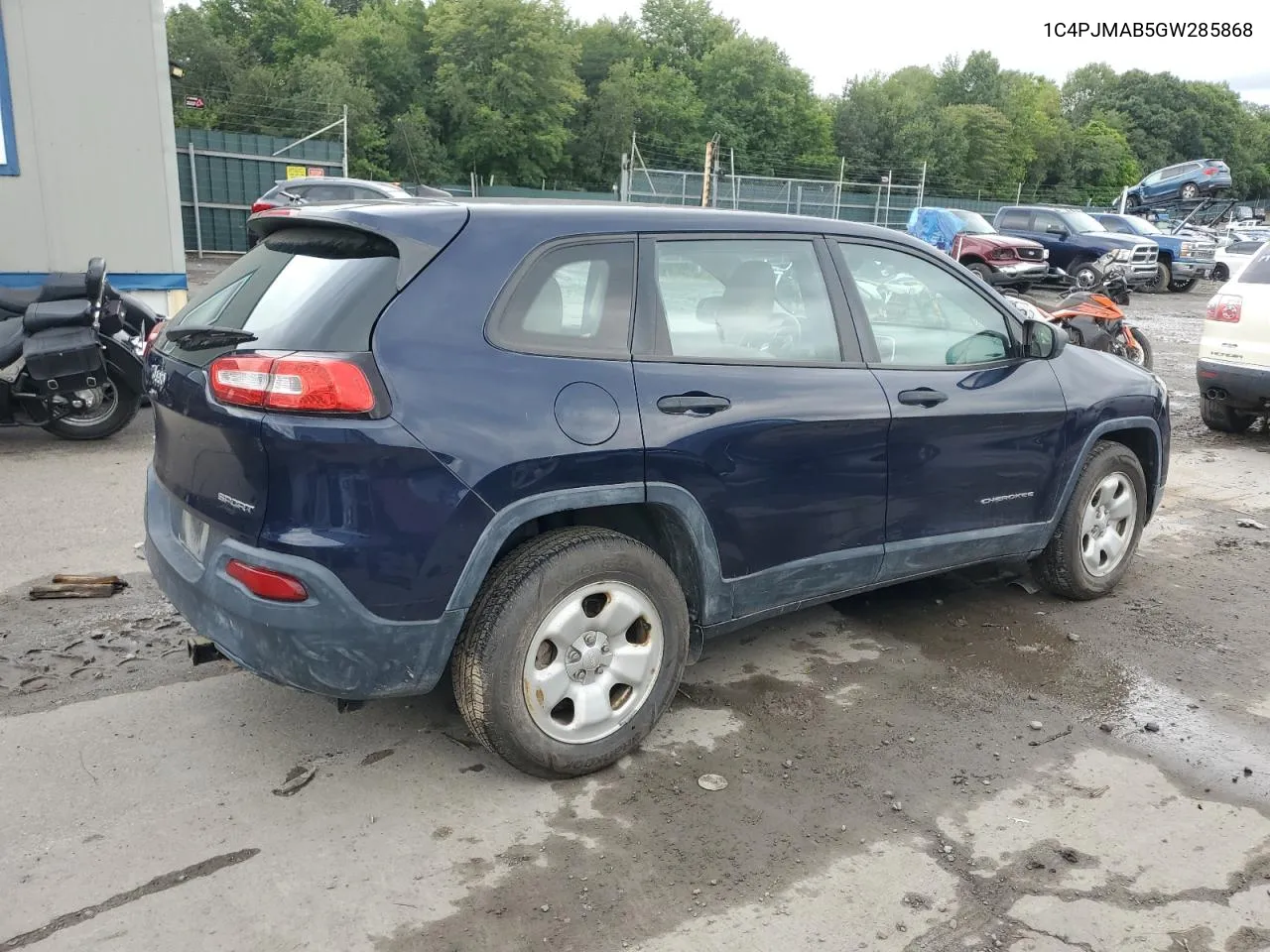 2016 Jeep Cherokee Sport VIN: 1C4PJMAB5GW285868 Lot: 67534584